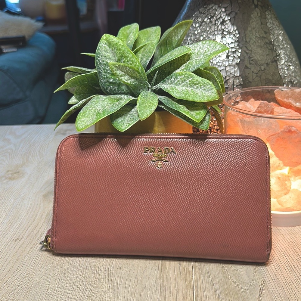 EUC Prada Zippy Wallet